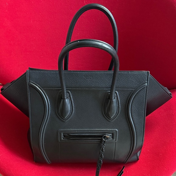 Elegant Black Handbag Celine - Picture 1 of 17